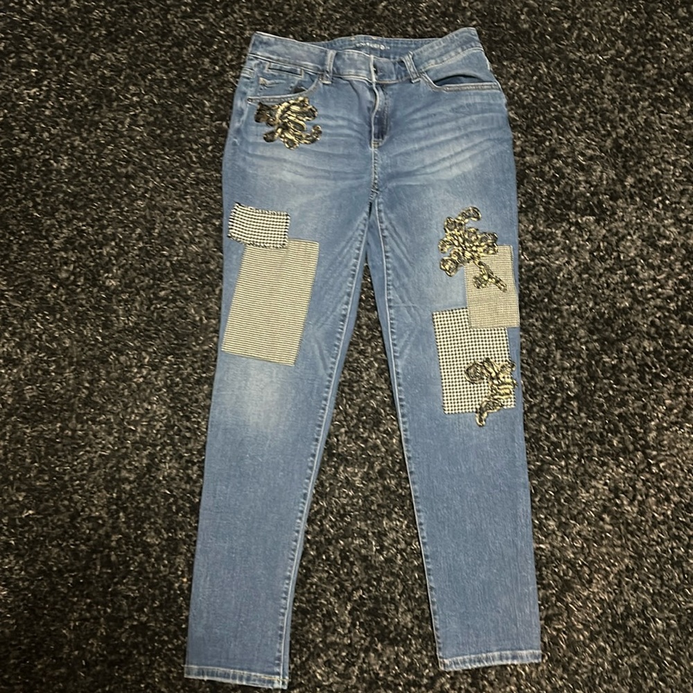 💥HOST PICK💥Chico’s The Platinum Boyfriend Jean
